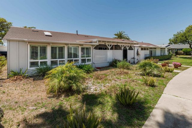 3685 Vista Campana N 61, Oceanside, CA 92057