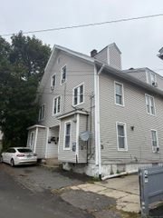 28 Gilbert Street, Waterbury, CT 06702