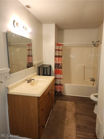3795 W 36th Street, Cleveland, OH 44109
