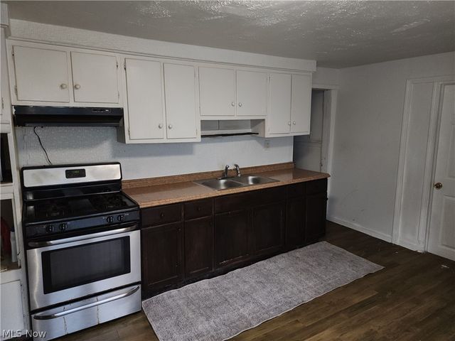 3795 W 36th Street, Cleveland, OH 44109