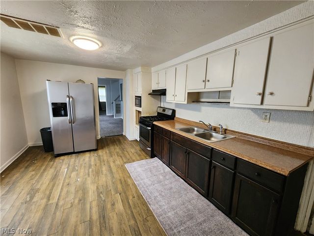 3795 W 36th Street, Cleveland, OH 44109