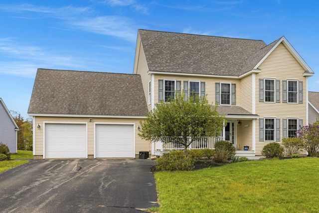 8 Mason Drive, Stratham, NH 03885