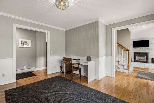 8 Mason Drive, Stratham, NH 03885