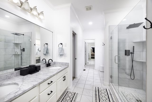 4277 October Woods Dr, Antioch, TN 37013