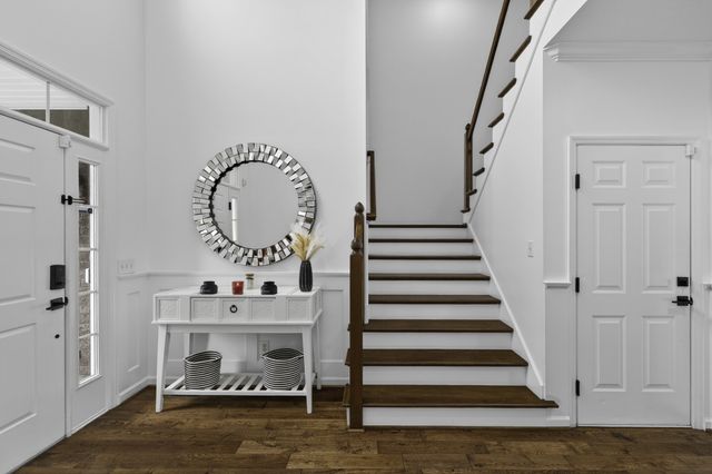 4277 October Woods Dr, Antioch, TN 37013