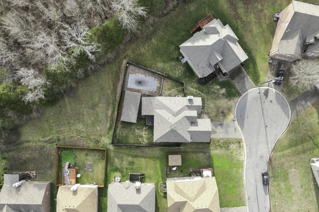 4277 October Woods Dr, Antioch, TN 37013