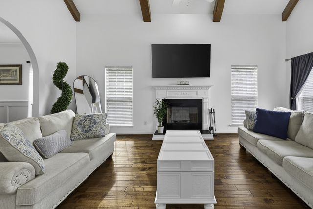 4277 October Woods Dr, Antioch, TN 37013