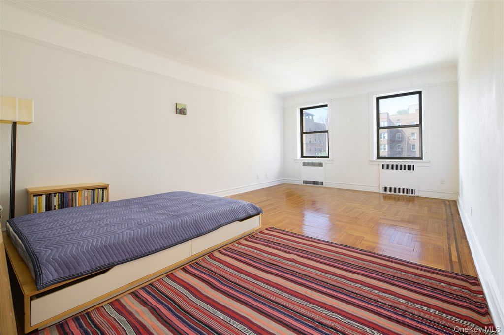 3540 82nd Street 4J, Jackson Heights, NY 11372 — photo 2