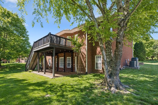 1601 Fair House Rd, Spring Hill, TN 37174