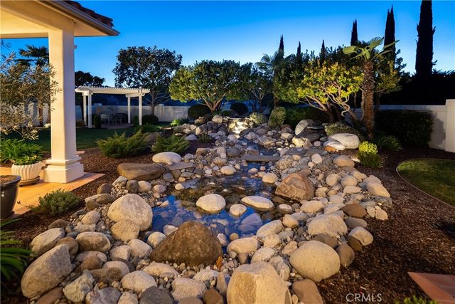2261 Almond Springs, Paso Robles, CA 93446