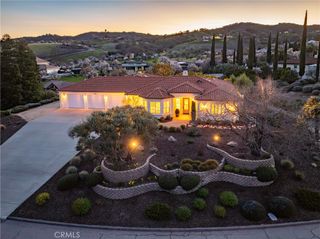 2261 Almond Springs, Paso Robles, CA 93446