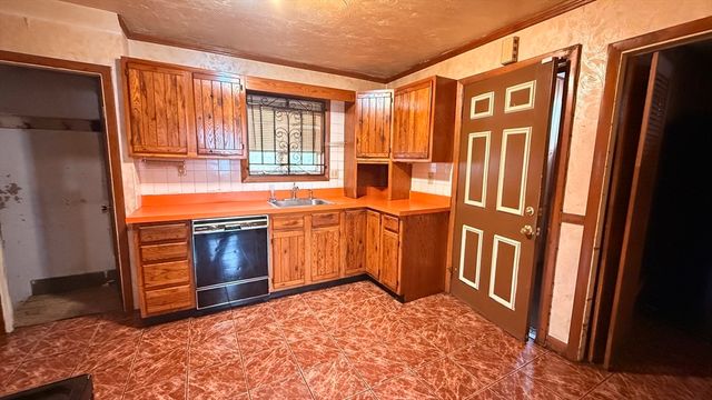 130 Howard, Boston, MA 02125