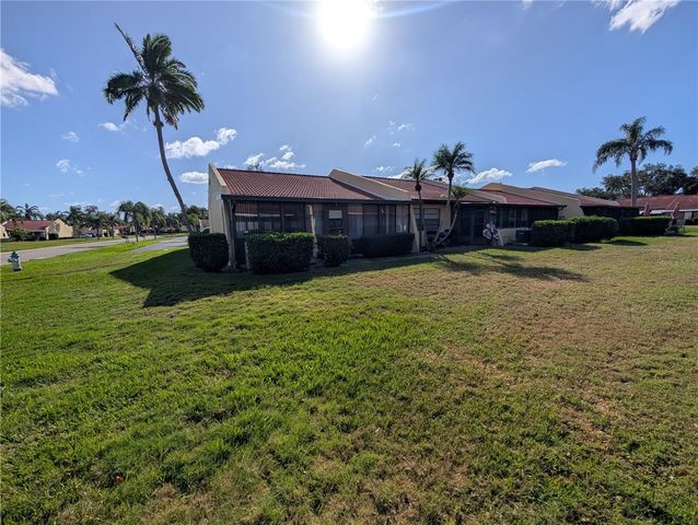 1304 56TH STREET W 1304, Bradenton, FL 34209