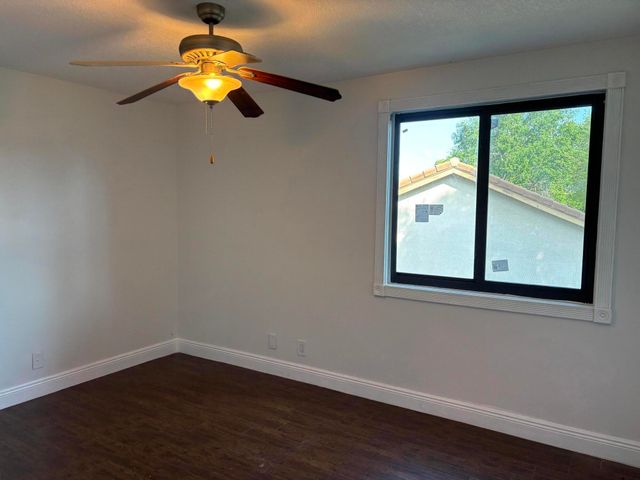 2199 Charleston, Weston, FL 33326