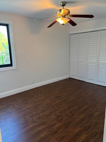 2199 Charleston, Weston, FL 33326