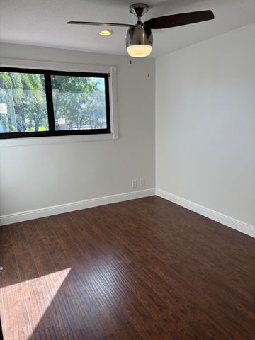 2199 Charleston, Weston, FL 33326