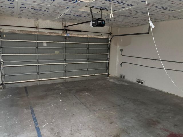 2199 Charleston, Weston, FL 33326