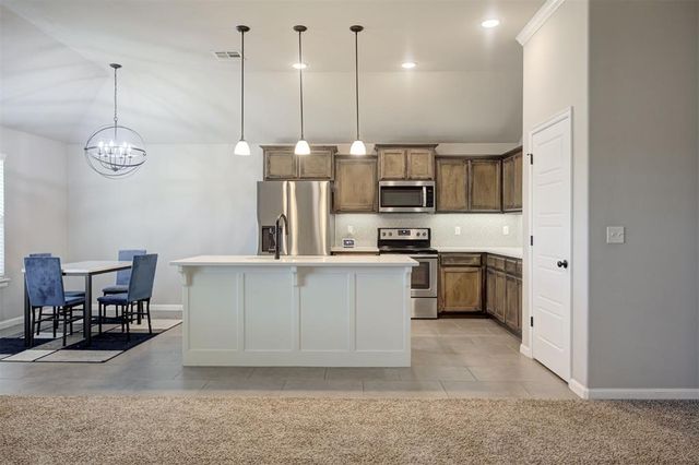 9005 SW 48th Terrace, Oklahoma City, OK 73179