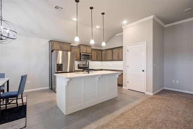 9005 SW 48th Terrace, Oklahoma City, OK 73179