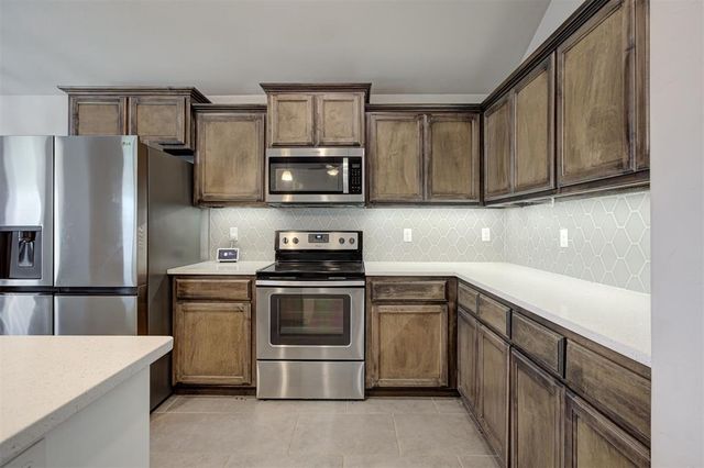 9005 SW 48th Terrace, Oklahoma City, OK 73179