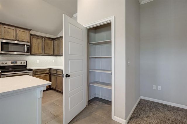 9005 SW 48th Terrace, Oklahoma City, OK 73179