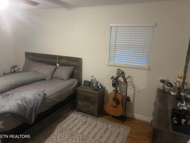 667 Hassler Mill Rd, Harriman, TN 37748