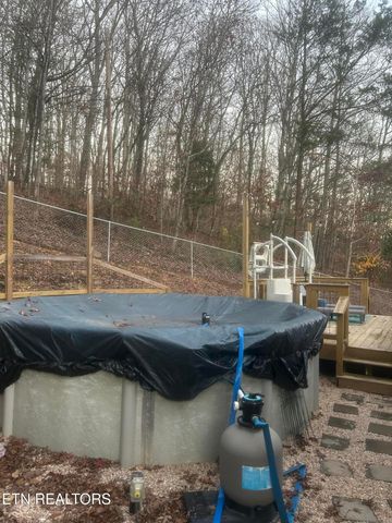 667 Hassler Mill Rd, Harriman, TN 37748