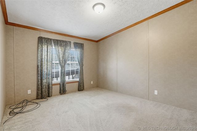 28560 S 75th E, Porum, OK 74455