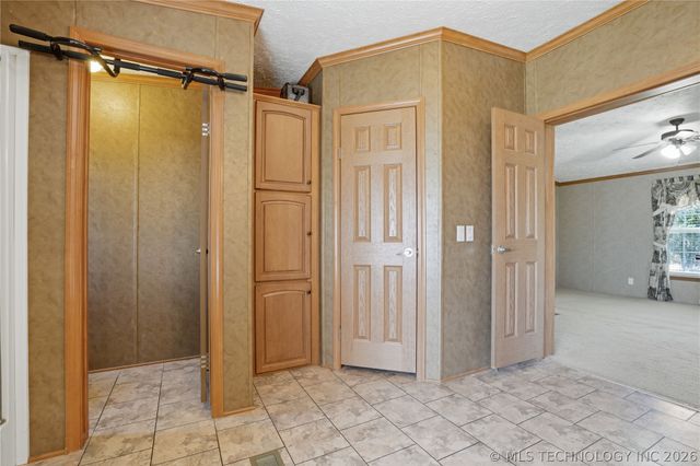 28560 S 75th E, Porum, OK 74455