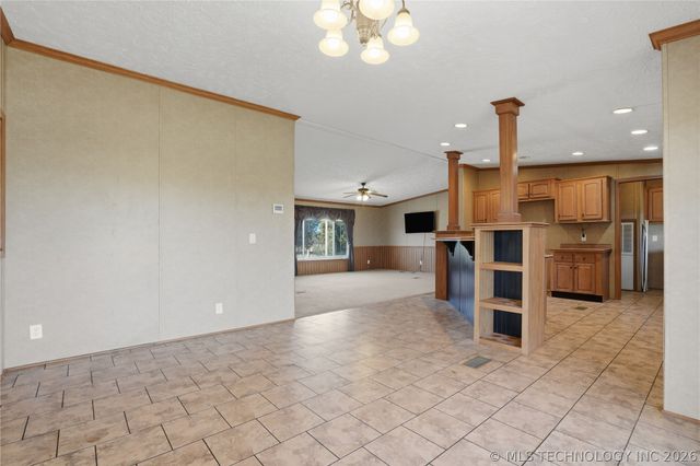 28560 S 75th E, Porum, OK 74455