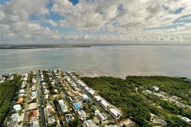 707 SAINT JUDES DRIVE S 3, Longboat Key, FL 34228