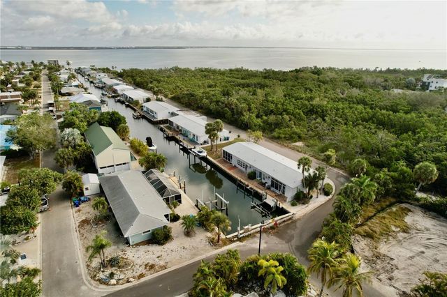 707 SAINT JUDES DRIVE S 3, Longboat Key, FL 34228