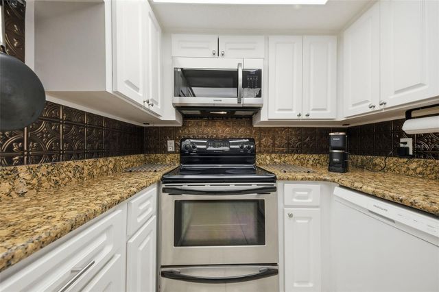 4141 BAYSHORE BOULEVARD 606, Tampa, FL 33611