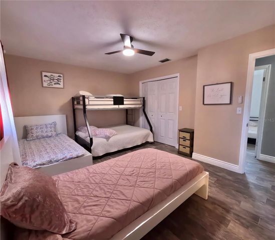 4902 THONOTOSASSA ROAD, Plant City, FL 33565