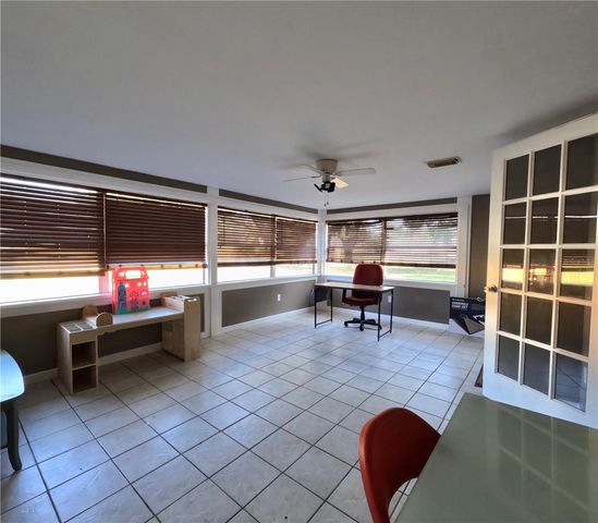 4902 THONOTOSASSA ROAD, Plant City, FL 33565