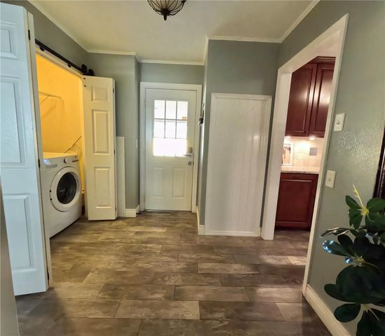 4902 THONOTOSASSA ROAD, Plant City, FL 33565