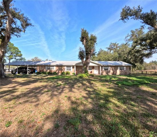 4902 THONOTOSASSA ROAD, Plant City, FL 33565