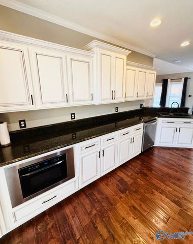 1030 Roseland Lane, Southside, AL 35907