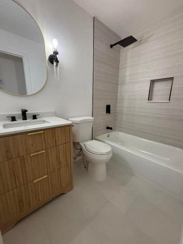 544 Shady Pine Way A, Greenacres, FL 33415