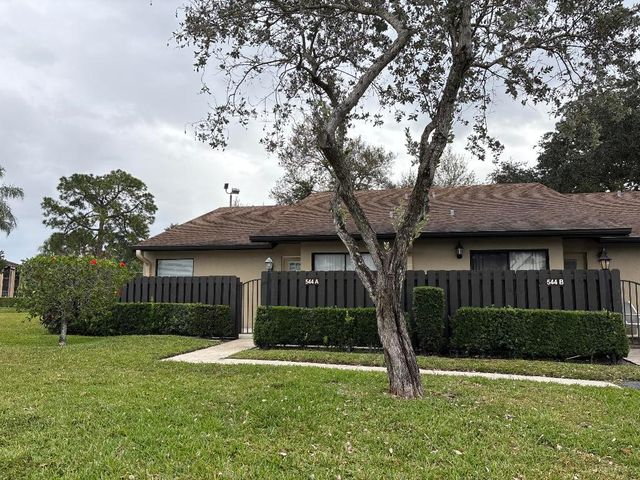 544 Shady Pine Way A, Greenacres, FL 33415