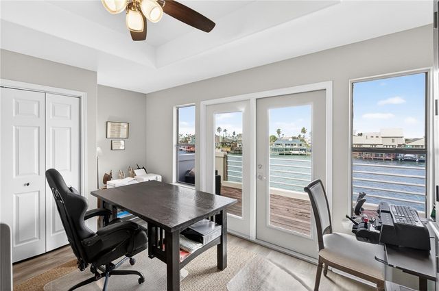 13802 Gunwale Dr, Corpus Christi, TX 78418