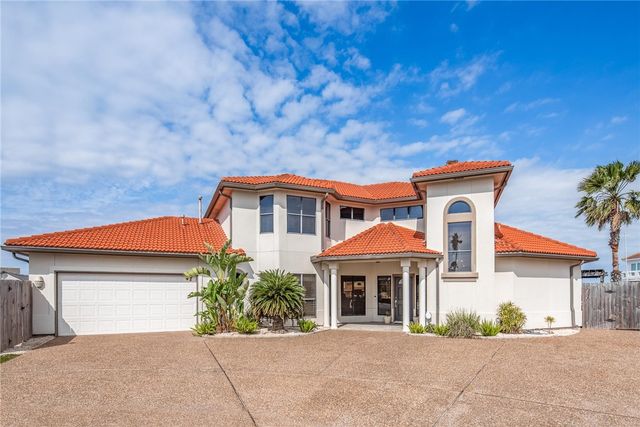 13802 Gunwale Dr, Corpus Christi, TX 78418