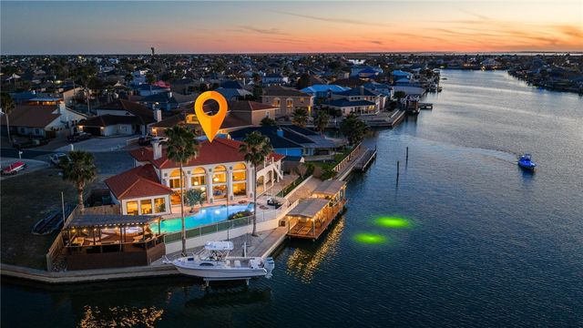 13802 Gunwale Dr, Corpus Christi, TX 78418