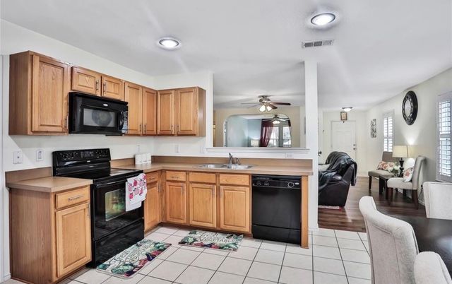 10040 Daly Drive, Fort Worth, TX 76053