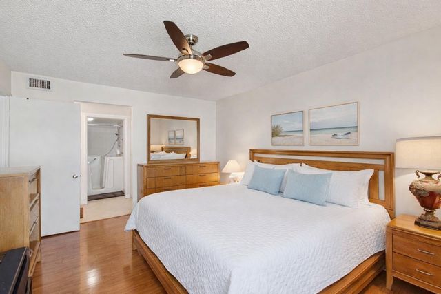 19000 Stewart Circle 4, Boca Raton, FL 33496