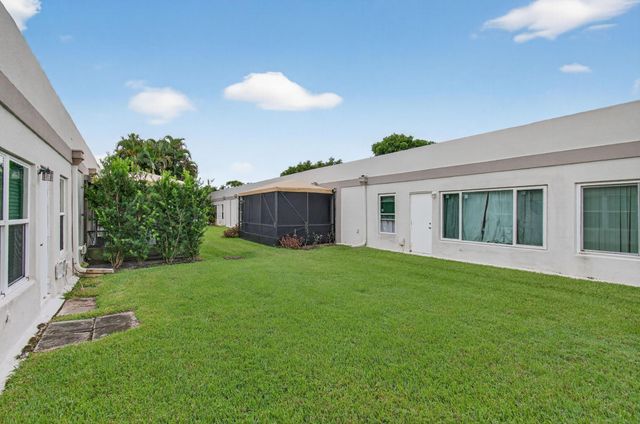 19000 Stewart Circle 4, Boca Raton, FL 33496