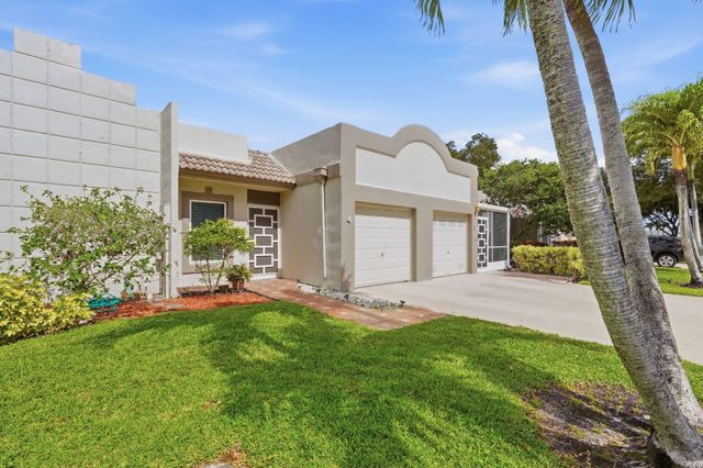 19000 Stewart Circle 4, Boca Raton, FL 33496
