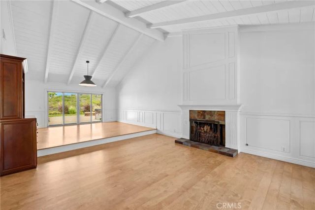 26 Mission Bay Drive, Corona Del Mar, CA 92625