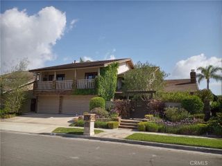 26 Mission Bay Drive, Corona Del Mar, CA 92625