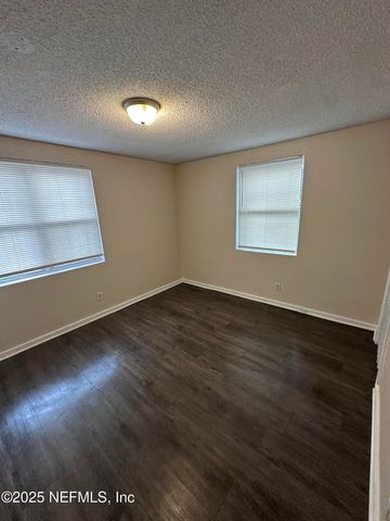 1325 W 25TH Street, Jacksonville, FL 32209